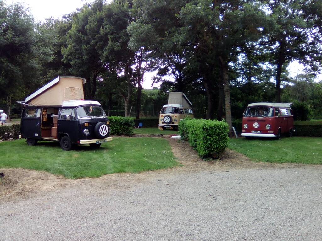 VW Bully Camper VW Bully Camper